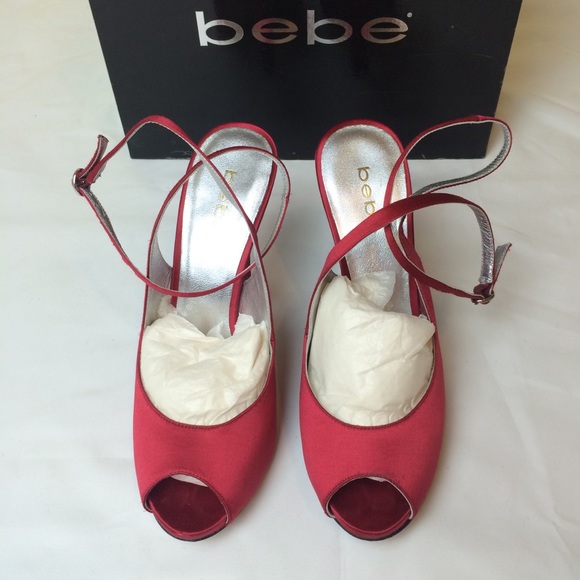 Red peep toe heels - Picture 5 of 12